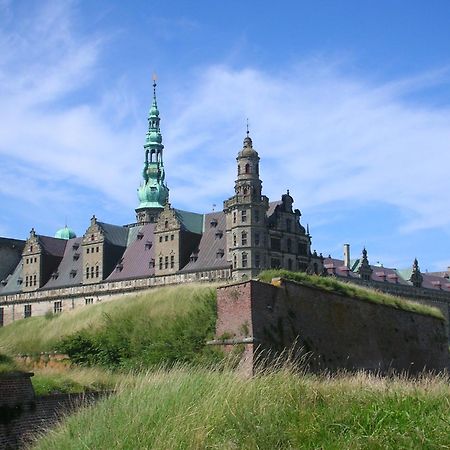 Big 4 Bedroom Apartment With Bathtub By Cph City Hall Square Copenhaga Exterior foto